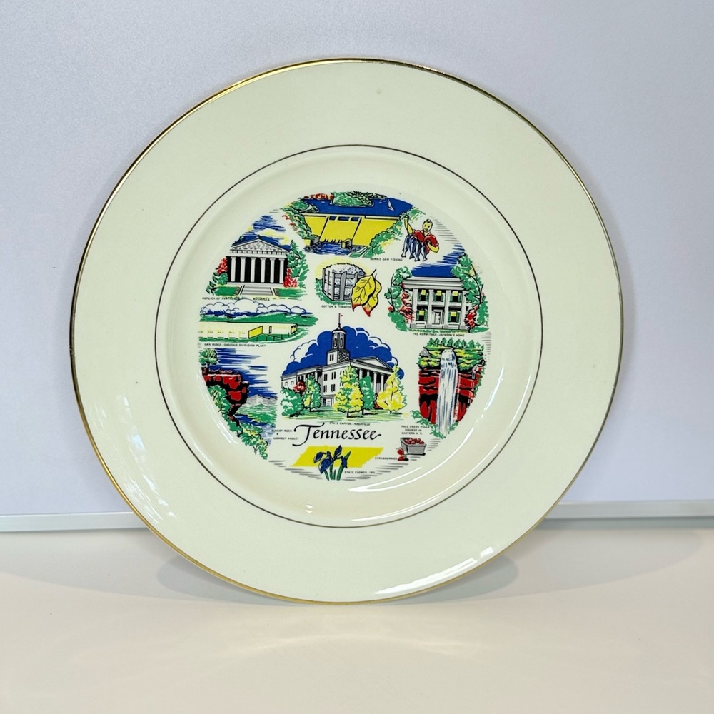 Tennessee Collector Souvenir Plate with Gold Trim
